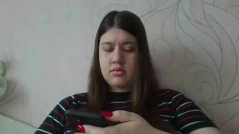 Snapshot of elisa_kollin chatting on January 4, 7:45 am Aletta Oushen online show from January 4, 7:45 am