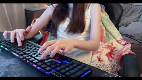 Snapshot of elisa_north chatting on January 30, 7:29 am Elisa North online show from January 30, 7:29 am