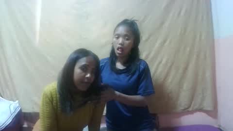 Snapshot of elisabet88 chatting on September 10, 6:02 am elisabet88 online show from September 10, 6:02 am