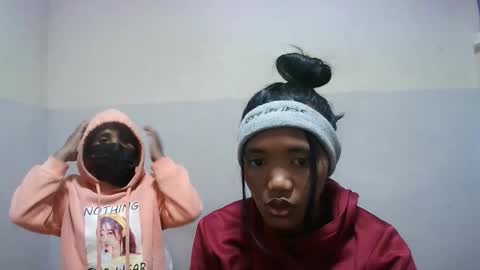 Snapshot of elisabet88 chatting on October 6, 6:16 pm elisabet88 online show from October 6, 6:16 pm