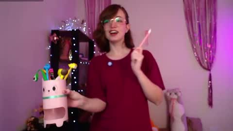 elise_nyx online show from March 6, 1:18 pm