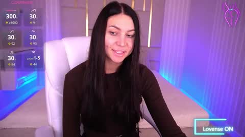 Snapshot of elisevelour chatting on November 26, 4:52 pm elisevelour online show from November 26, 4:52 pm