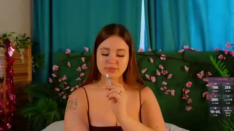 Mariana online show from July 24, 7:50 am