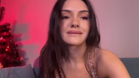 Nina online show from December 28, 6:08 pm