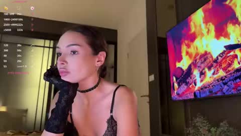 Nina online show from October 18, 5:14 pm