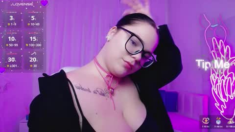 Eliss online show from November 28, 5:26 pm