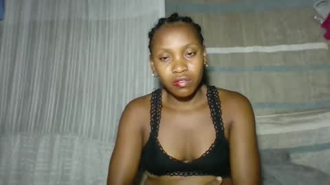 elita12010 online show from April 17, 11:19 pm