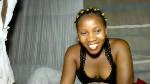 Snapshot of elita12010 chatting on June 8, 7:25 pm elita12010 online show from June 8, 7:25 pm