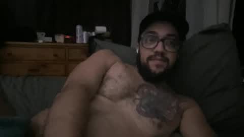 Snapshot of elitealex87 chatting on April 30, 9:04 am elitealex87 online show from April 30, 9:04 am