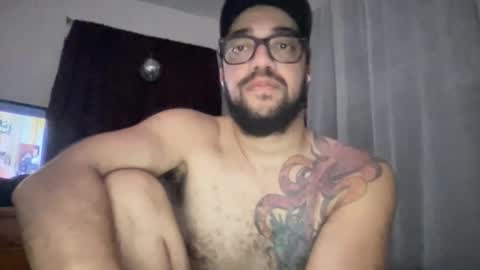 Snapshot of elitealex87 chatting on May 1, 9:36 am elitealex87 online show from May 1, 9:36 am