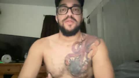 Snapshot of elitealex87 chatting on May 9, 9:03 am elitealex87 online show from May 9, 9:03 am