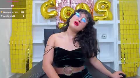 elith_berry69_ online show from January 27, 12:33 am