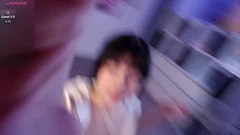 Ari online show from December 22, 4:59 pm