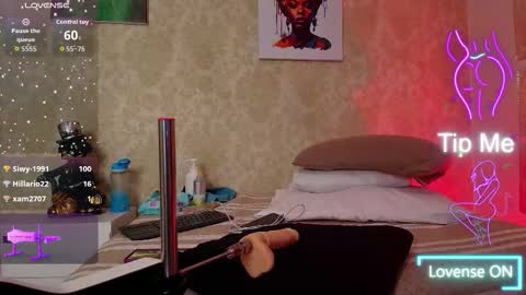 Snapshot of eliza_eup69 chatting on November 20, 11:26 pm ELIZA online show from November 20, 11:26 pm