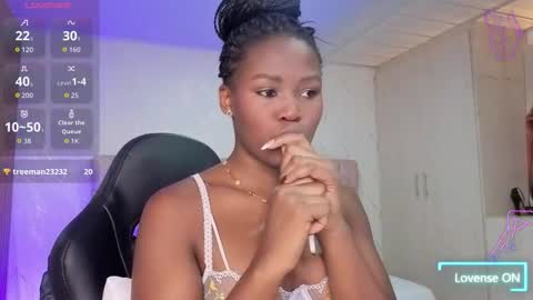 ELIZA online show from February 18, 7:43 pm