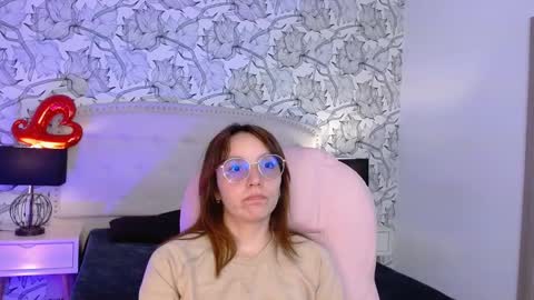 Eliza online show from March 4, 7:11 pm