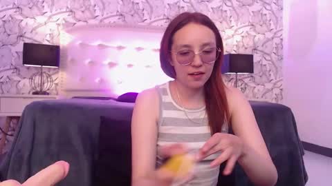 Eliza online show from September 14, 8:08 pm