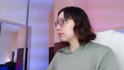 Eliza online show from January 6, 7:28 pm