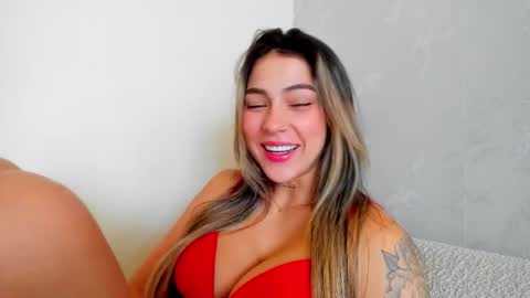 Snapshot of eliza_sanz chatting on September 12, 6:08 pm My name is ElizaPVT is open online show from September 12, 6:08 pm