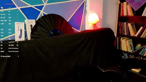 elizabeht_911 online show from March 12, 2:07 am