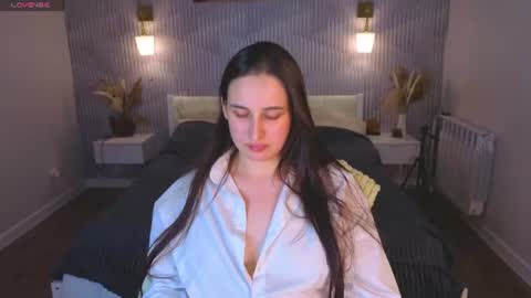 Snapshot of elizabet_collins chatting on July 6, 3:03 pm Elizabet online show from July 6, 3:03 pm