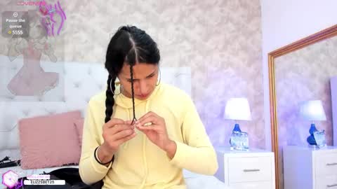 Elizabet Taylor online show from January 8, 12:15 pm