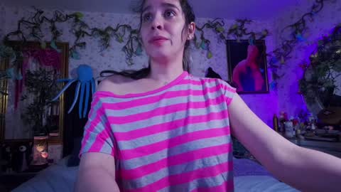 Elizabeth online show from January 18, 1:08 pm