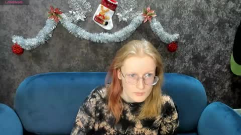 Snapshot of elizabeth_harpper chatting on January 22, 1:42 am Elizabeth online show from January 22, 1:42 am