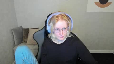 Snapshot of elizabeth_harpper chatting on September 25, 1:09 am Elizabeth online show from September 25, 1:09 am