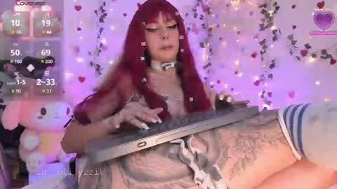 Snapshot of elizabeth_jing chatting on February 27, 12:21 am    Independent Model online show from February 27, 12:21 am