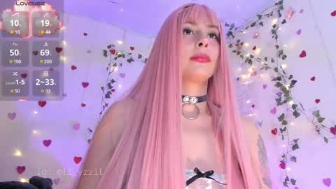 Snapshot of elizabeth_jing chatting on March 7, 9:27 pm    Independent Model online show from March 7, 9:27 pm