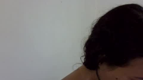 Snapshot of elizabeth_martinez_ chatting on October 21, 4:51 pm Elizabeth Martinez online show from October 21, 4:51 pm