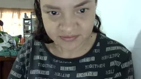 Elizabeth Martinez  online show from December 17, 4:02 pm