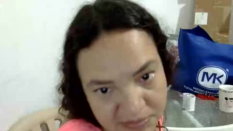 Snapshot of elizabeth_martinez_ chatting on June 6, 3:28 pm Elizabeth Martinez online show from June 6, 3:28 pm