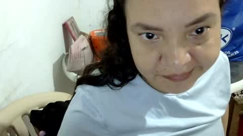 Snapshot of elizabeth_martinez_ chatting on June 13, 3:10 pm Elizabeth Martinez online show from June 13, 3:10 pm