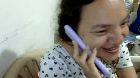Snapshot of elizabeth_martinez_ chatting on June 14, 4:31 pm Elizabeth Martinez online show from June 14, 4:31 pm