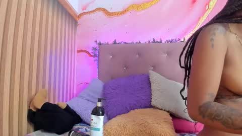 Snapshot of elizabeth_roman chatting on September 13, 7:02 pm Montserrath online show from September 13, 7:02 pm