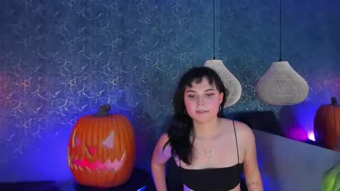 Snapshot of elizabeth_taylorxxx chatting on November 1, 7:38 pm Elizabeth Taylor online show from November 1, 7:38 pm