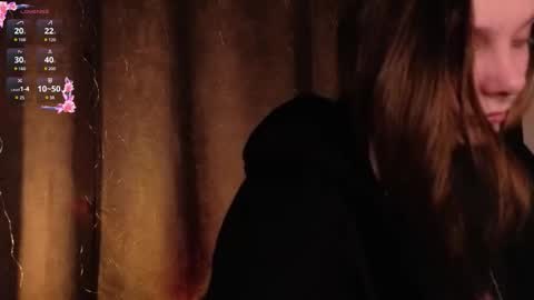 Elizabeth online show from February 25, 1:15 am