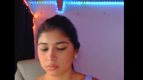 Lizzy online show from January 10, 4:53 pm