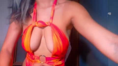 Snapshot of elizabethcampbell chatting on June 4, 12:38 am Lizzy online show from June 4, 12:38 am