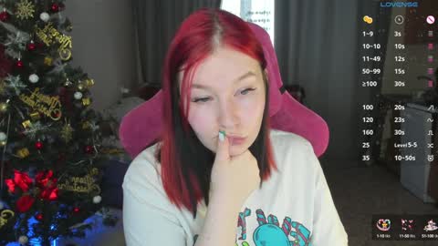 Snapshot of elizabethflowerr chatting on December 27, 3:53 am Eli online show from December 27, 3:53 am