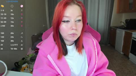 Snapshot of elizabethflowerr chatting on January 27, 6:41 am Eli online show from January 27, 6:41 am