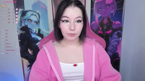 Snapshot of elizabethflowerr chatting on December 3, 3:14 am Eli online show from December 3, 3:14 am