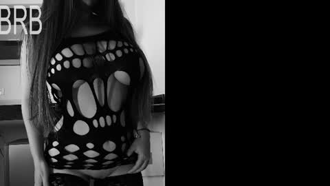 instgram aly leiv17 ---- Im model-independent online show from July 29, 9:13 pm