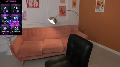 elizabethmad online show from October 10, 7:18 am