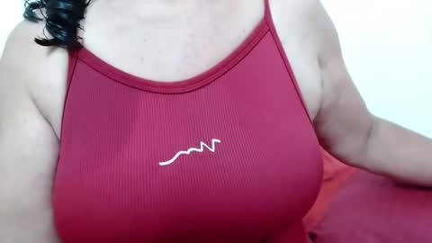 ElizabethMiler online show from April 24, 3:25 pm