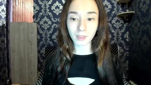 elizabethrice online show from January 16, 10:34 pm