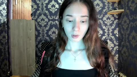 elizabethrice online show from January 20, 12:04 am