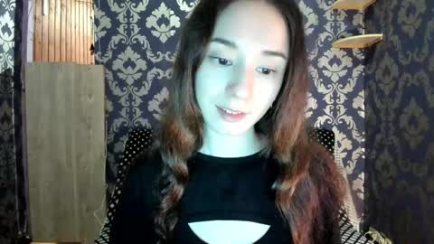 elizabethrice online show from February 16, 9:16 pm